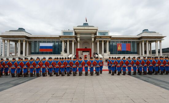 Официальный визит президента Владимира Путина в Монголию