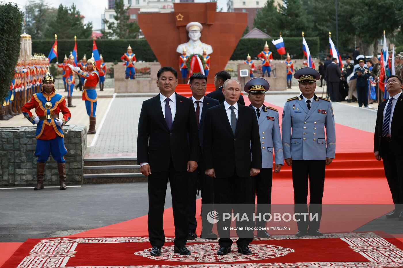 Официальный визит президента Владимира Путина в Монголию