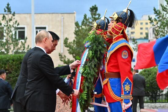 Официальный визит президента Владимира Путина в Монголию