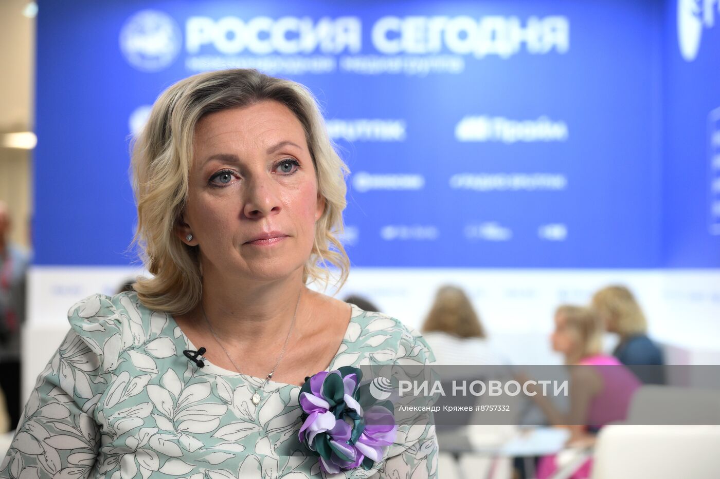 ВЭФ-2024. Стенды РИА Новости и радио Sputnik