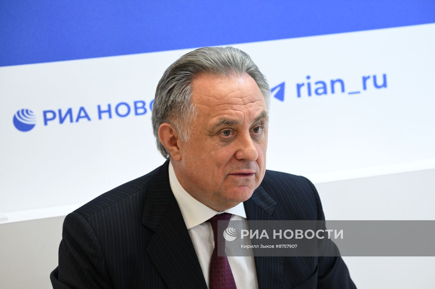 ВЭФ-2024. Стенды РИА Новости и радио Sputnik