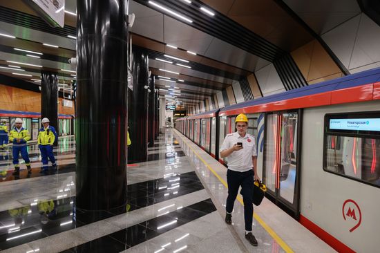 Открытие станций метро Троицкой линии