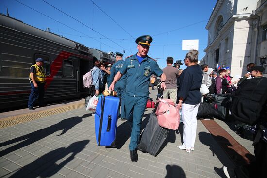 Прибытие беженцев из Курской области в Волгоград