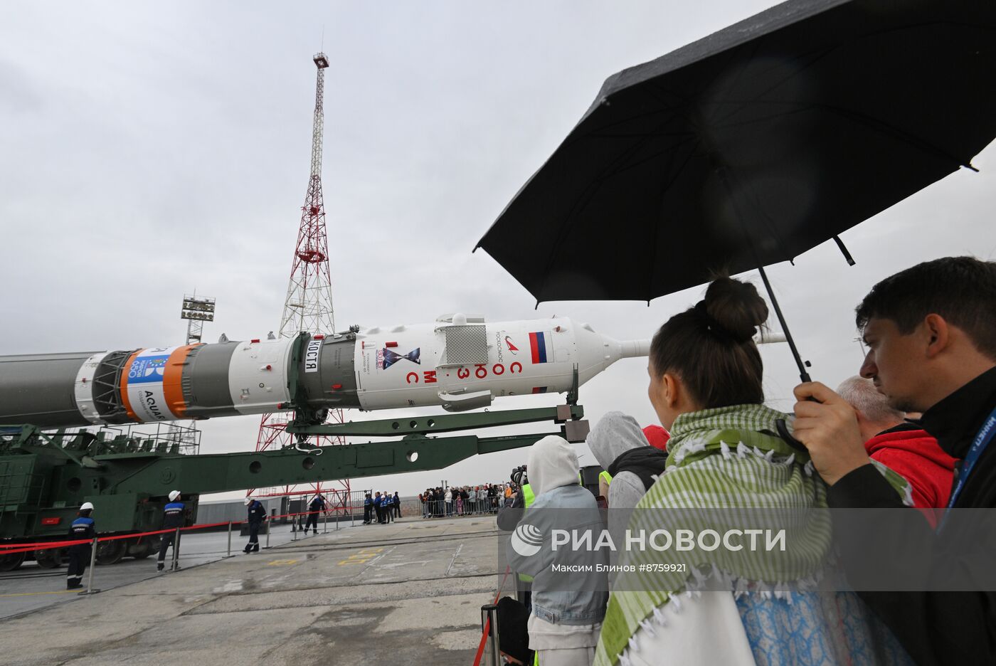 Вывоз РН "Союз-2.1а" с пилотируемый кораблем "Союз МС-26" на стартовый комплекс космодрома Байконур 