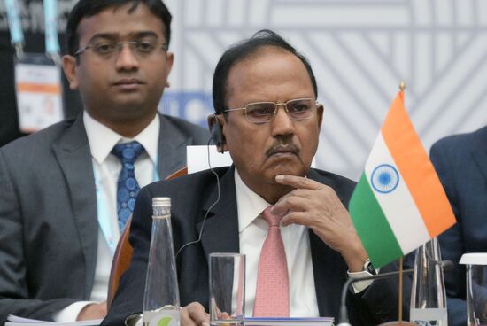 Открытие встречи Высоких представителей государств БРИКС, курирующих вопросы безопасности
Аджит Кумар Довал, советник премьер-министра Индии Место: Россия, Санкт-Петербург. Автор: Алексей Даничев. Встреча Высоких представителей государств БРИКС и БРИКС плюс, курирующих вопросы безопасности