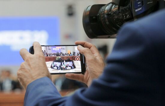 Открытие встречи Высоких представителей государств БРИКС, курирующих вопросы безопасности Место: Россия, Санкт-Петербург. Автор: Ирина Мотина. Встреча Высоких представителей государств БРИКС и БРИКС плюс, курирующих вопросы безопасности