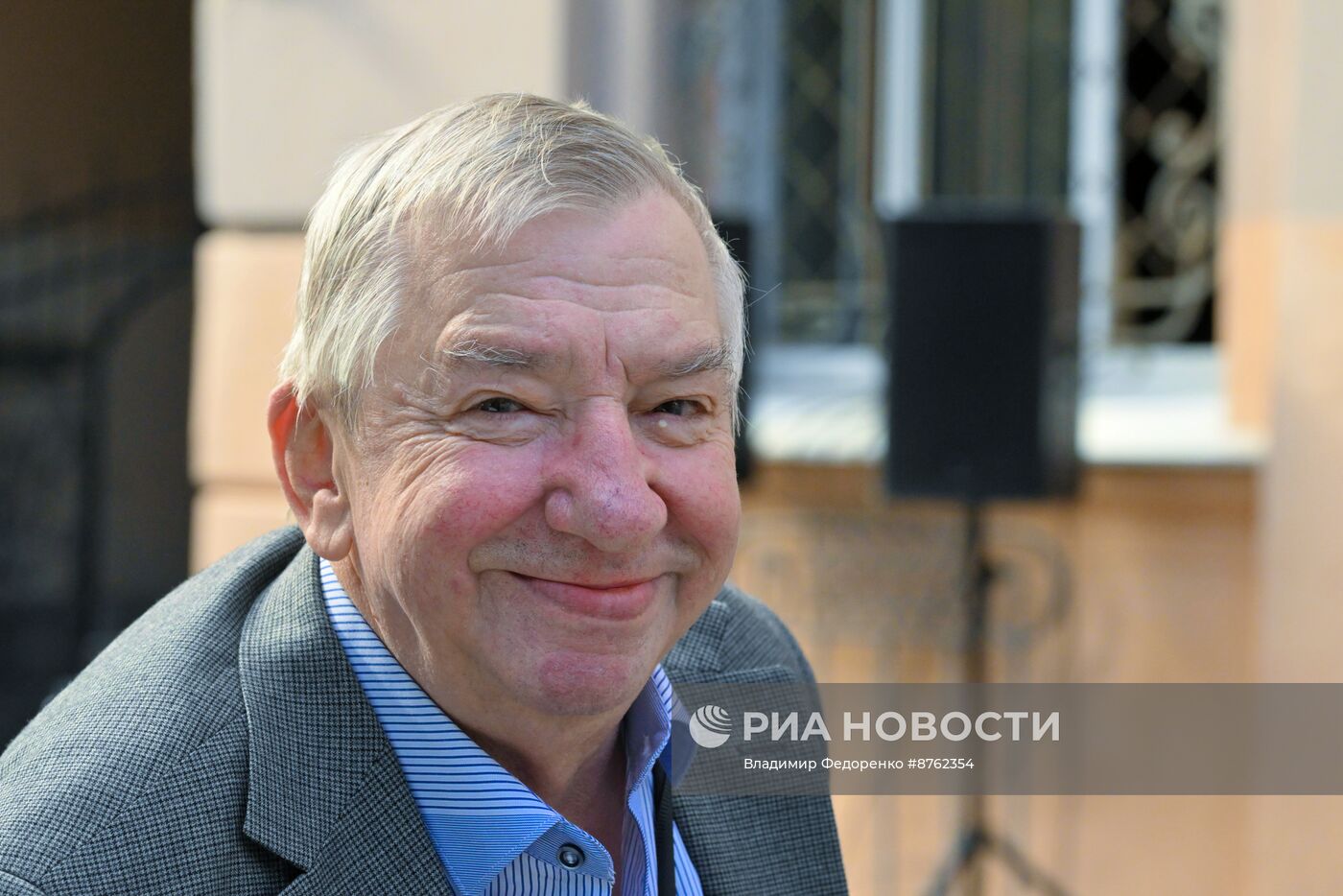 Сбор труппы театра им. Евгения Вахтангова
