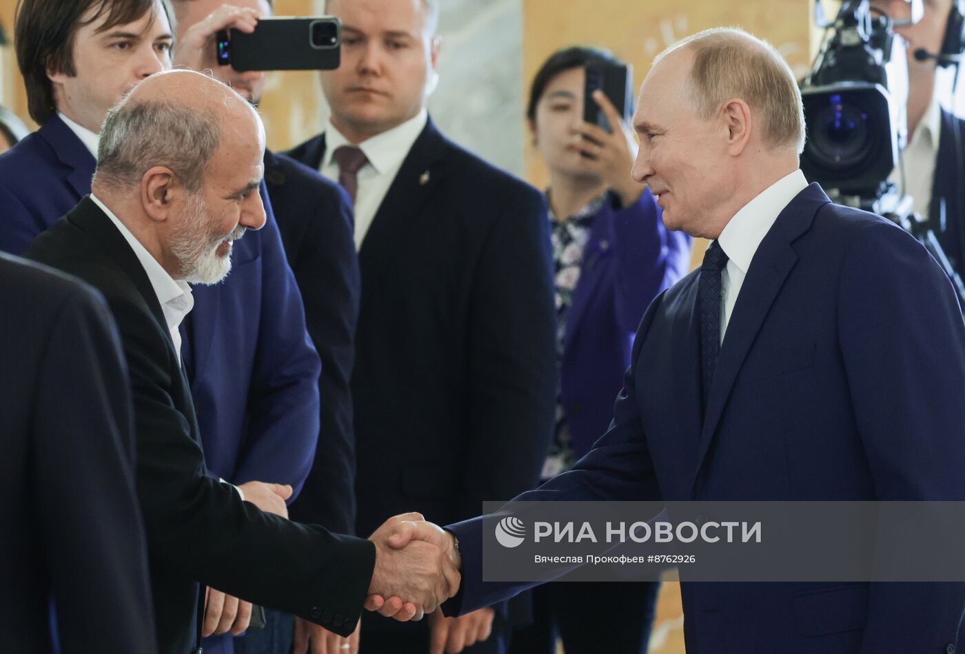 Рабочая поездка президента Владимира Путина в Санкт-Петербург