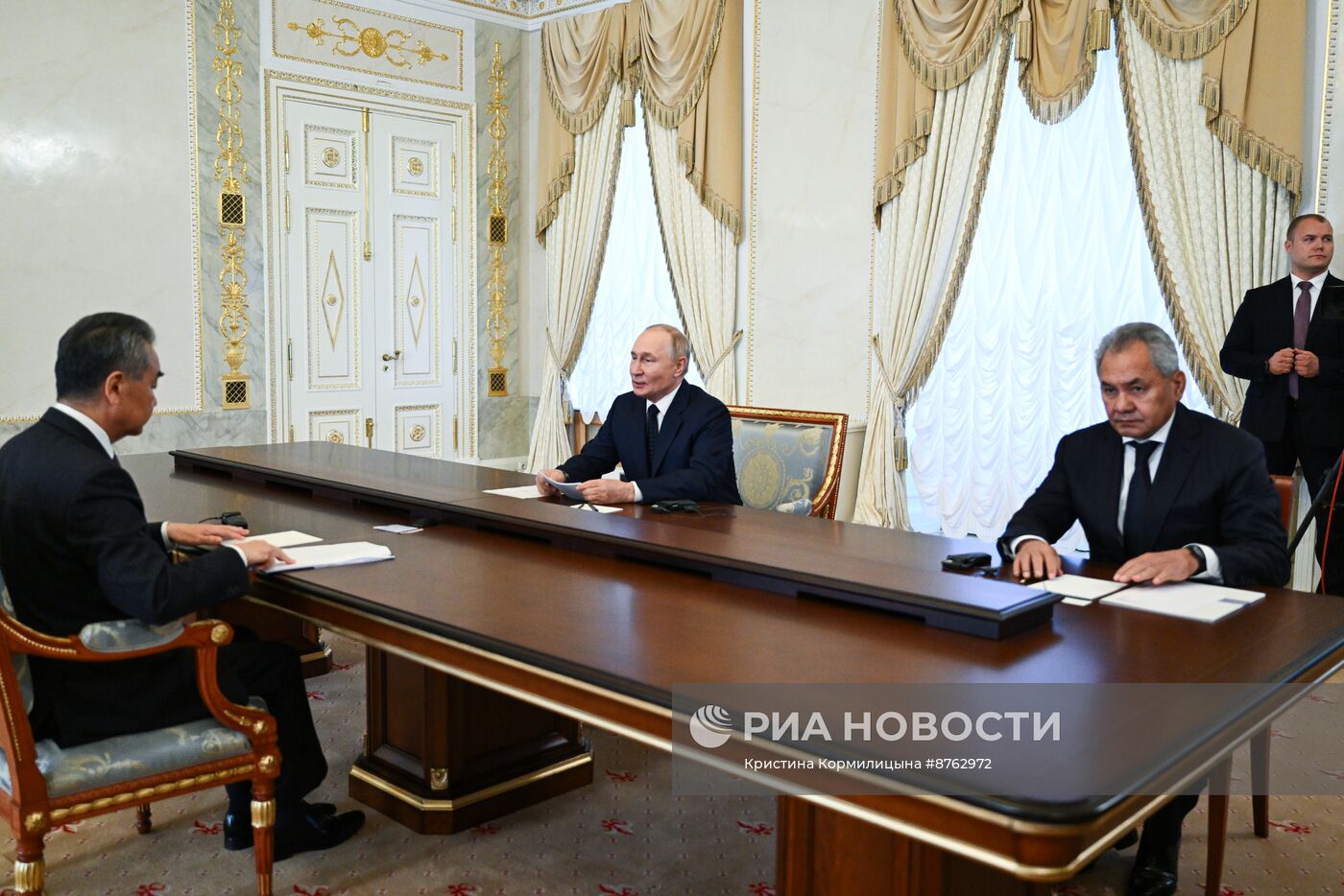 Рабочая поездка президента Владимира Путина в Санкт-Петербург