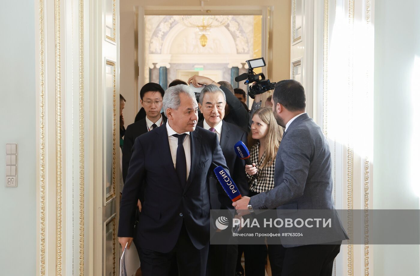 Рабочая поездка президента Владимира Путина в Санкт-Петербург