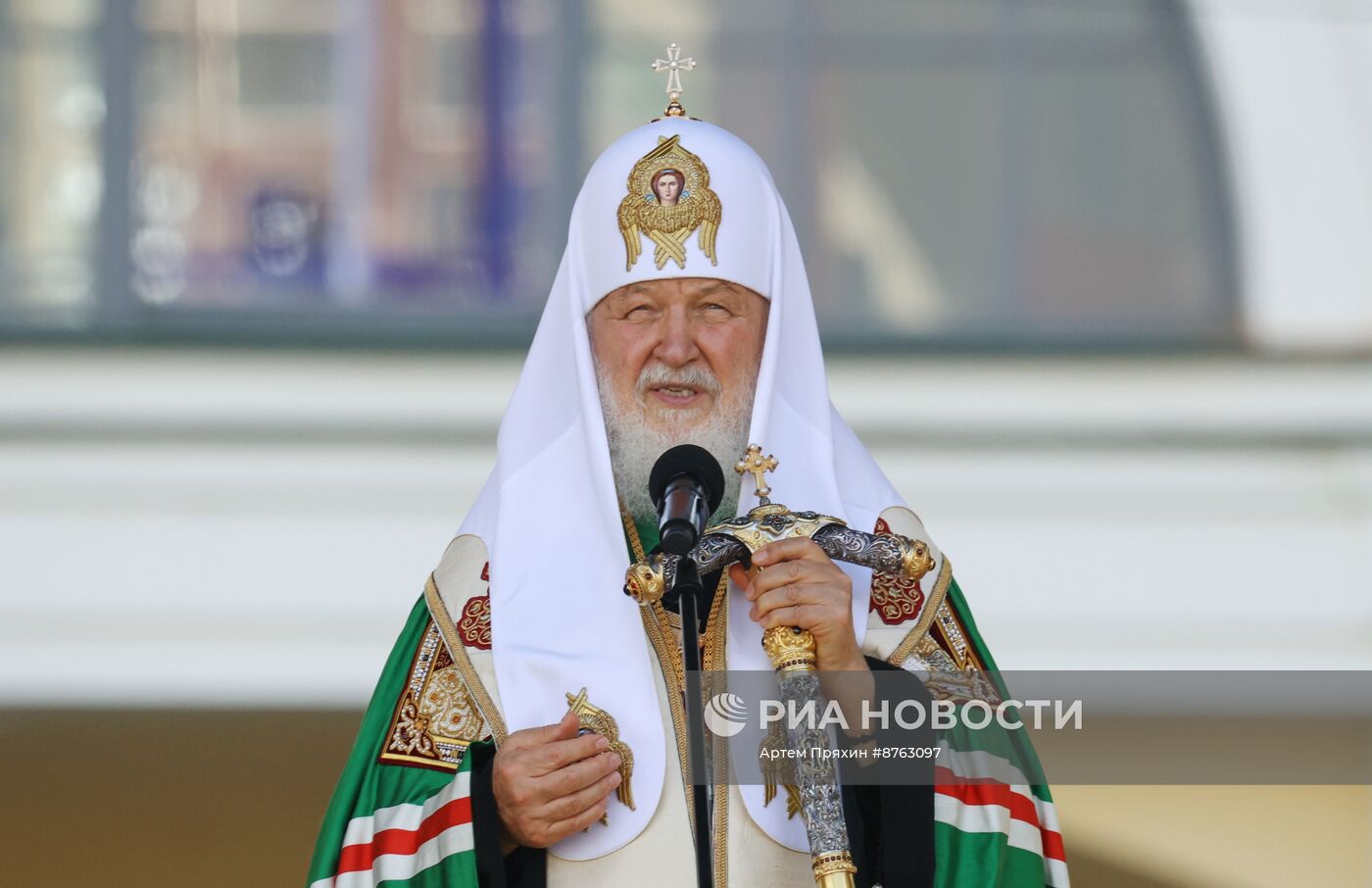 Крестный ход в честь 300-летия перенесения мощей А. Невского в Санкт-Петербург