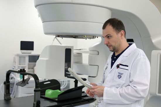 Открытие корпуса лучевой терапии в ММКЦ "Коммунарка"