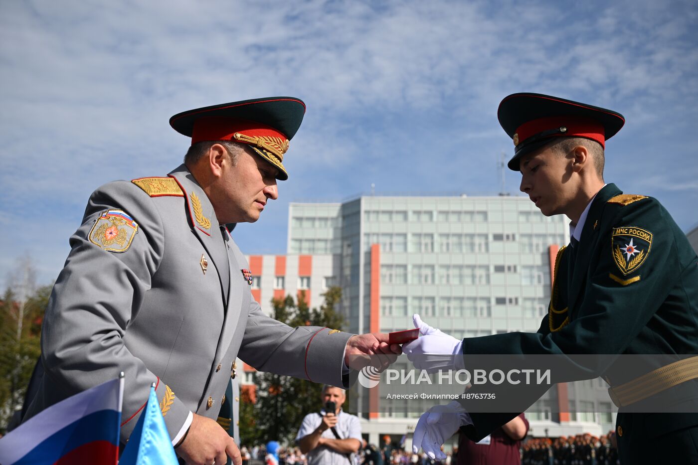 Принятие присяги курсантами и студентами Академии Государственной противопожарной службы МЧС России