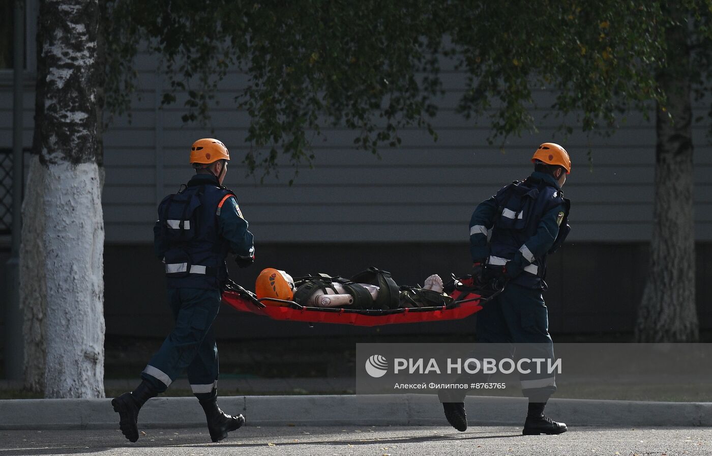 Принятие присяги курсантами и студентами Академии Государственной противопожарной службы МЧС России