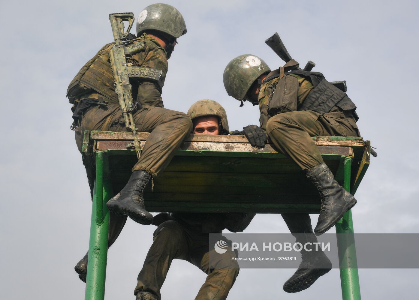 Испытания на право ношения крапового берета в Новосибирске