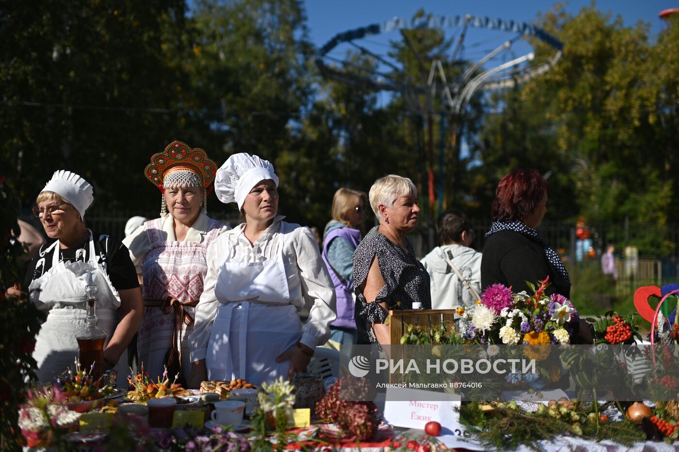 Выставка "Дары осени" в Омске