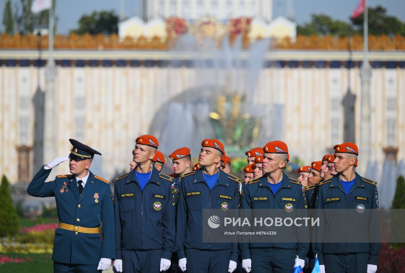 Принятие присяги курсантами и студентами Академии Государственной противопожарной службы МЧС России