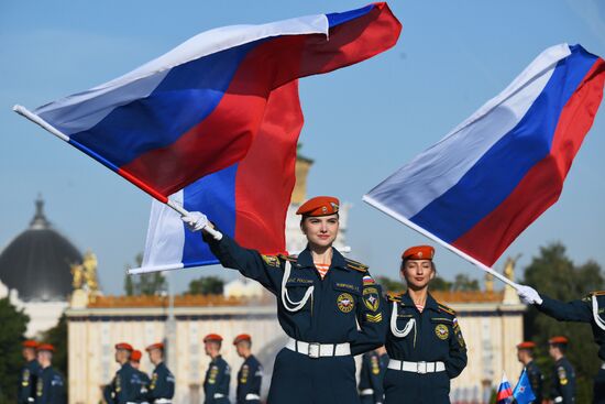 Принятие присяги курсантами и студентами Академии Государственной противопожарной службы МЧС России