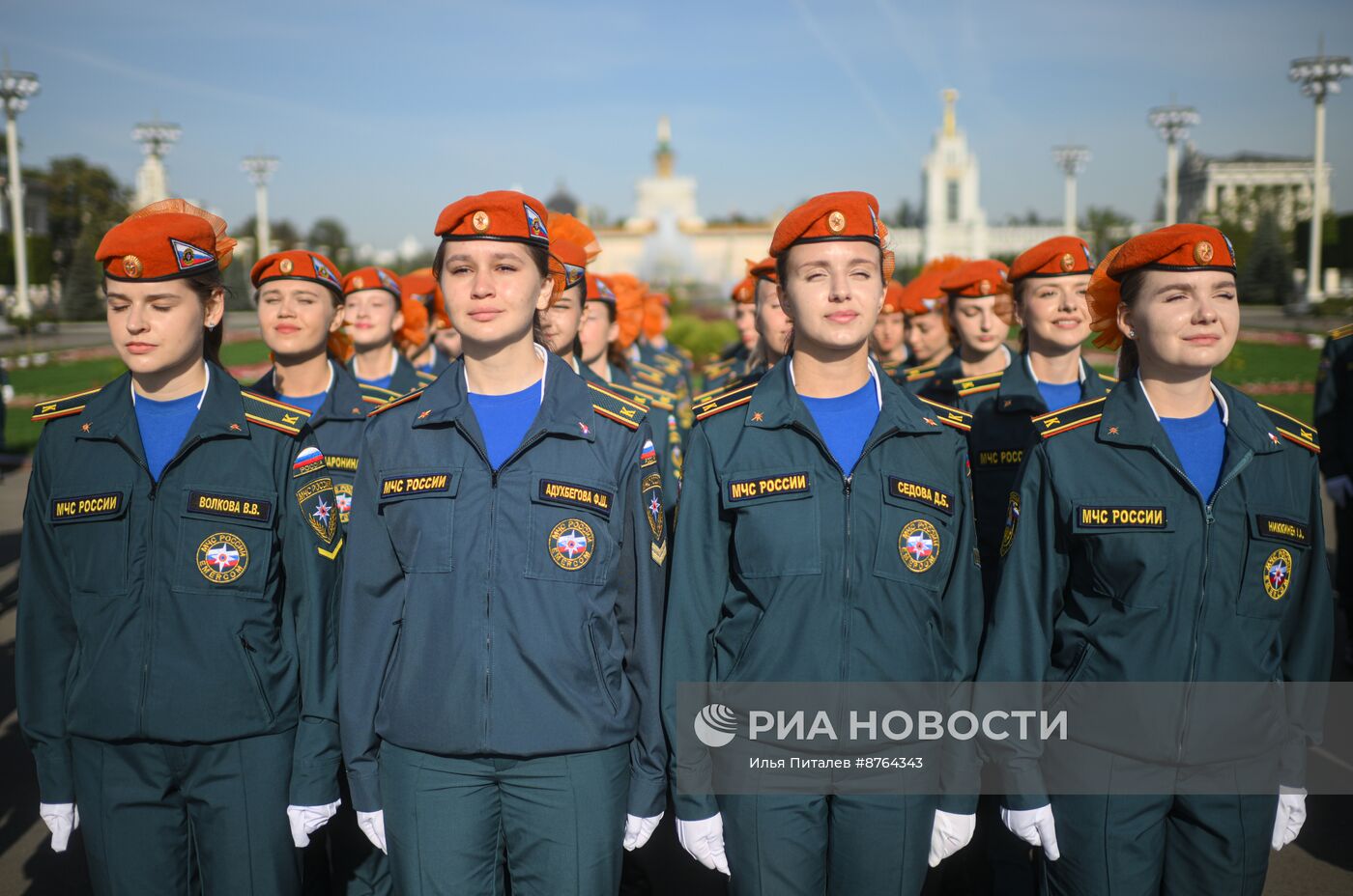 Принятие присяги курсантами и студентами Академии Государственной противопожарной службы МЧС России