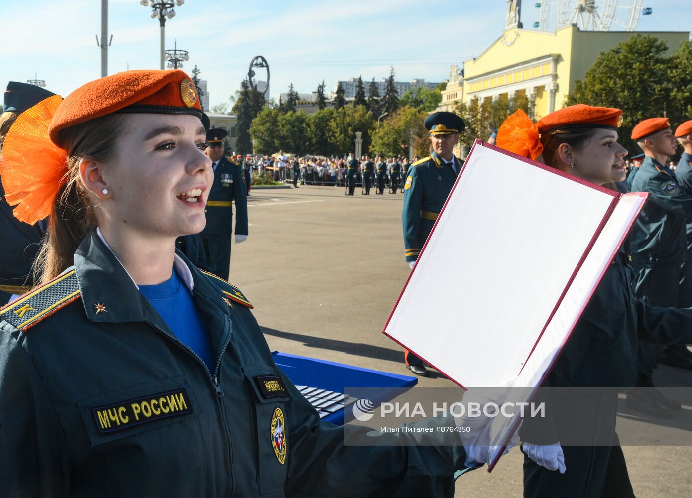 Принятие присяги курсантами и студентами Академии Государственной противопожарной службы МЧС России