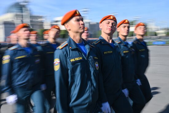 Принятие присяги курсантами и студентами Академии Государственной противопожарной службы МЧС России