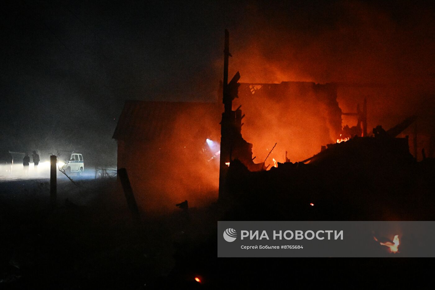 Масштабный пожар охватил несколько сел в ЛНР