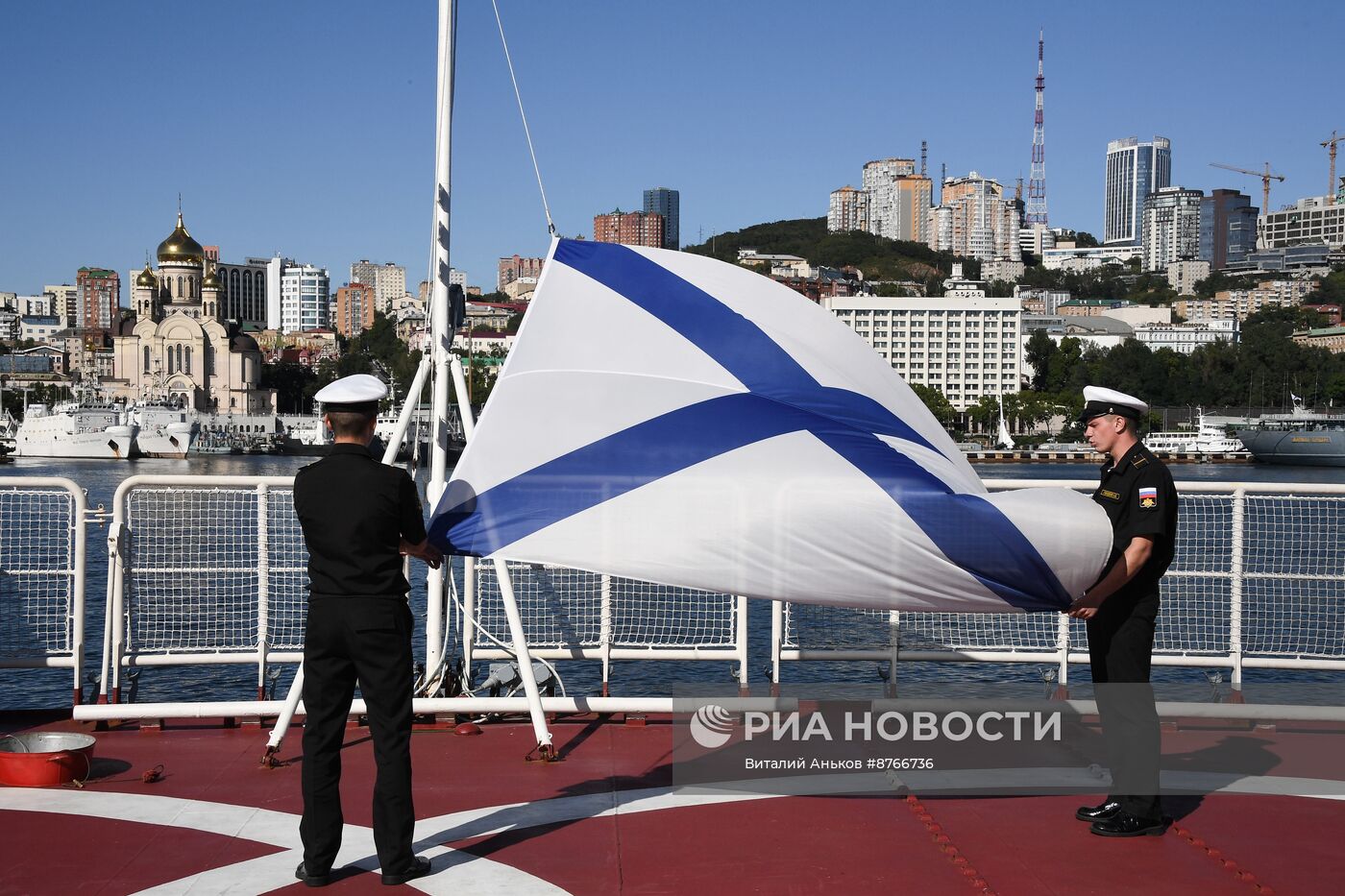 Показное учение в заливе Петра Великого в рамках СКШУ "Океан-2024"