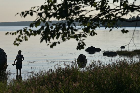 Туристический сплав по реке в Карелии