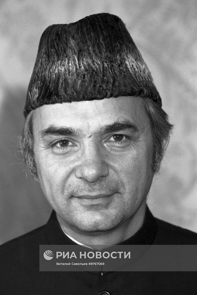 Чрезвычайный и Полномочный Посол Исламской Республики Пакистан в СССР Ашраф Джехангир Кази