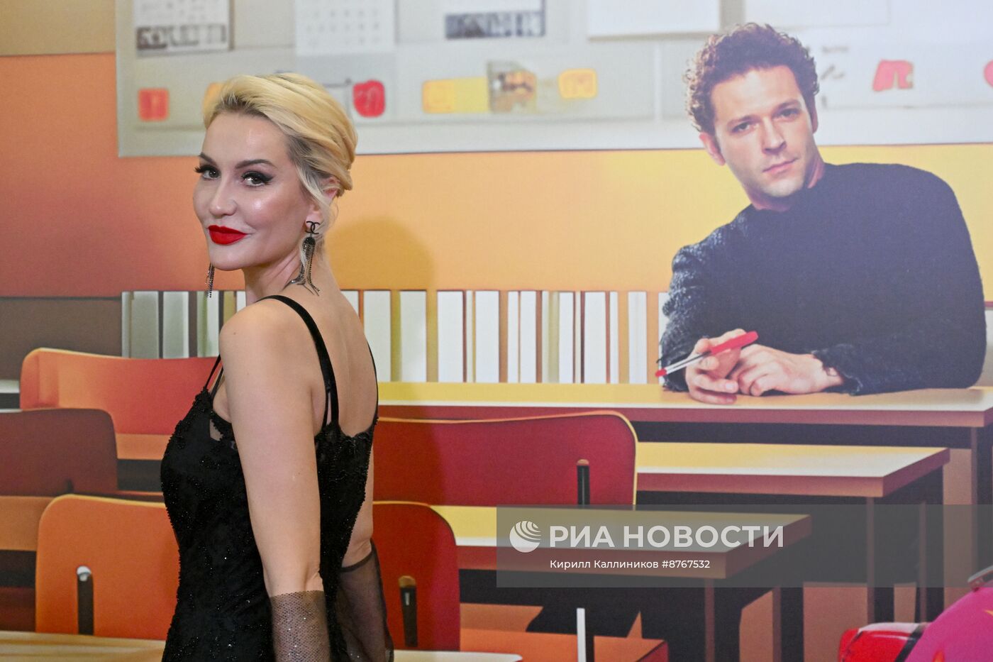 Премьера фильма "Маме снова 17"