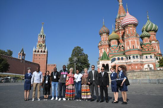 Экскурсия для делегаций стран БРИКС на Красную площадь 