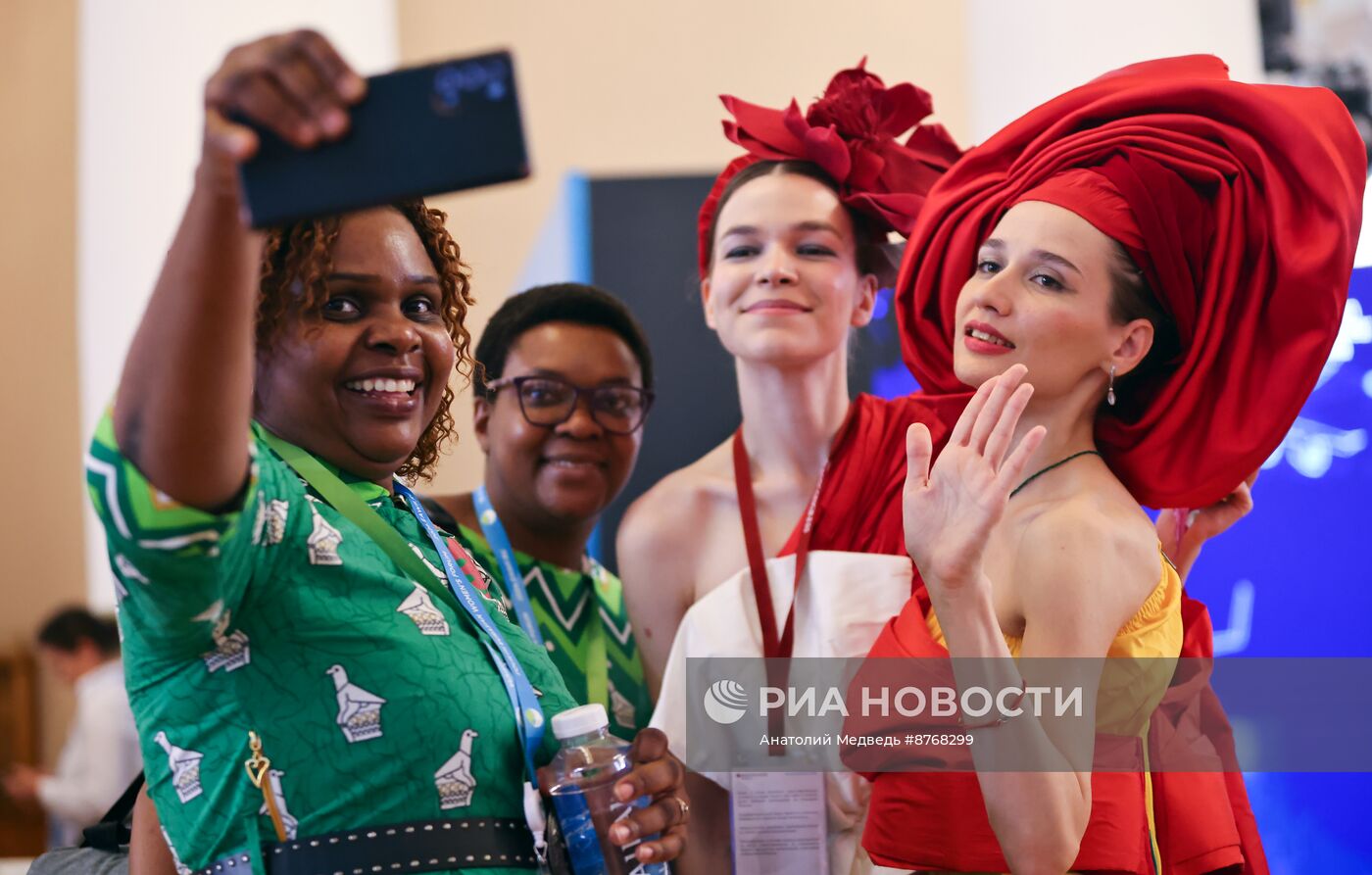 Евразийский женский форум в Санкт-Петербурге