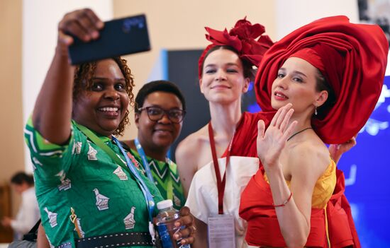 Евразийский женский форум в Санкт-Петербурге