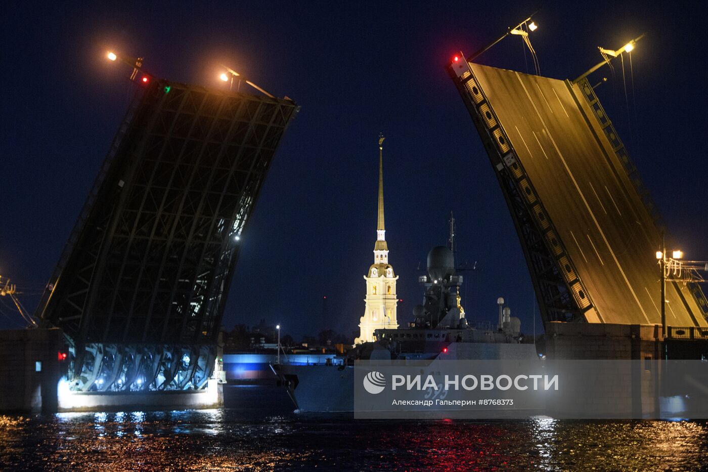 Ракетные корабли "Град" и "Наро-Фоминск" в Санкт-Петербурге