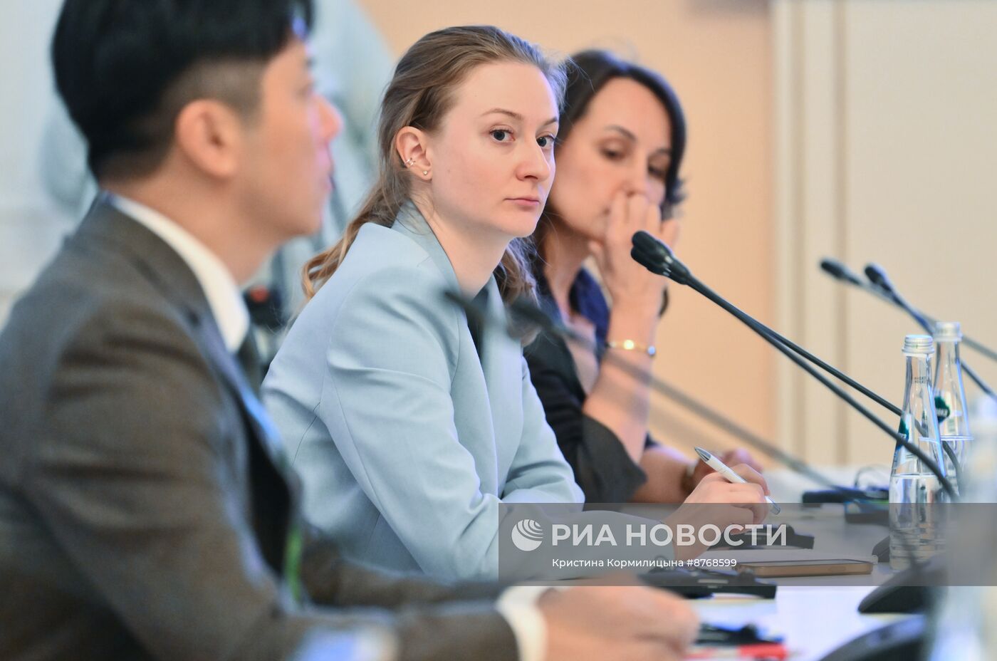 Евразийский женский форум в Санкт-Петербурге