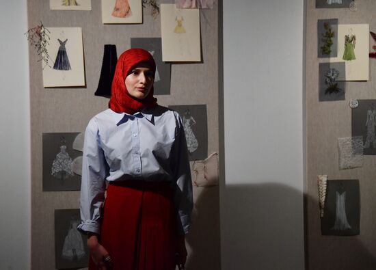 Выставка "Прогулка по саду. 10-летие модного Дома EDEM Couture"