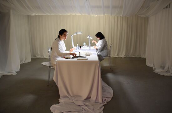 Выставка "Прогулка по саду. 10-летие модного Дома EDEM Couture"