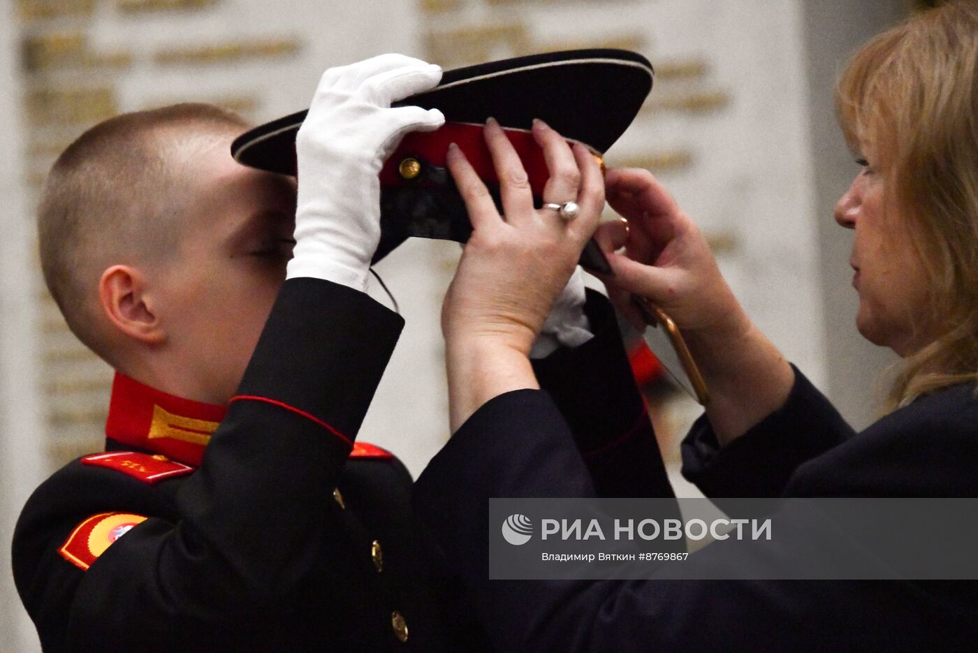 Церемония посвящения в суворовцы