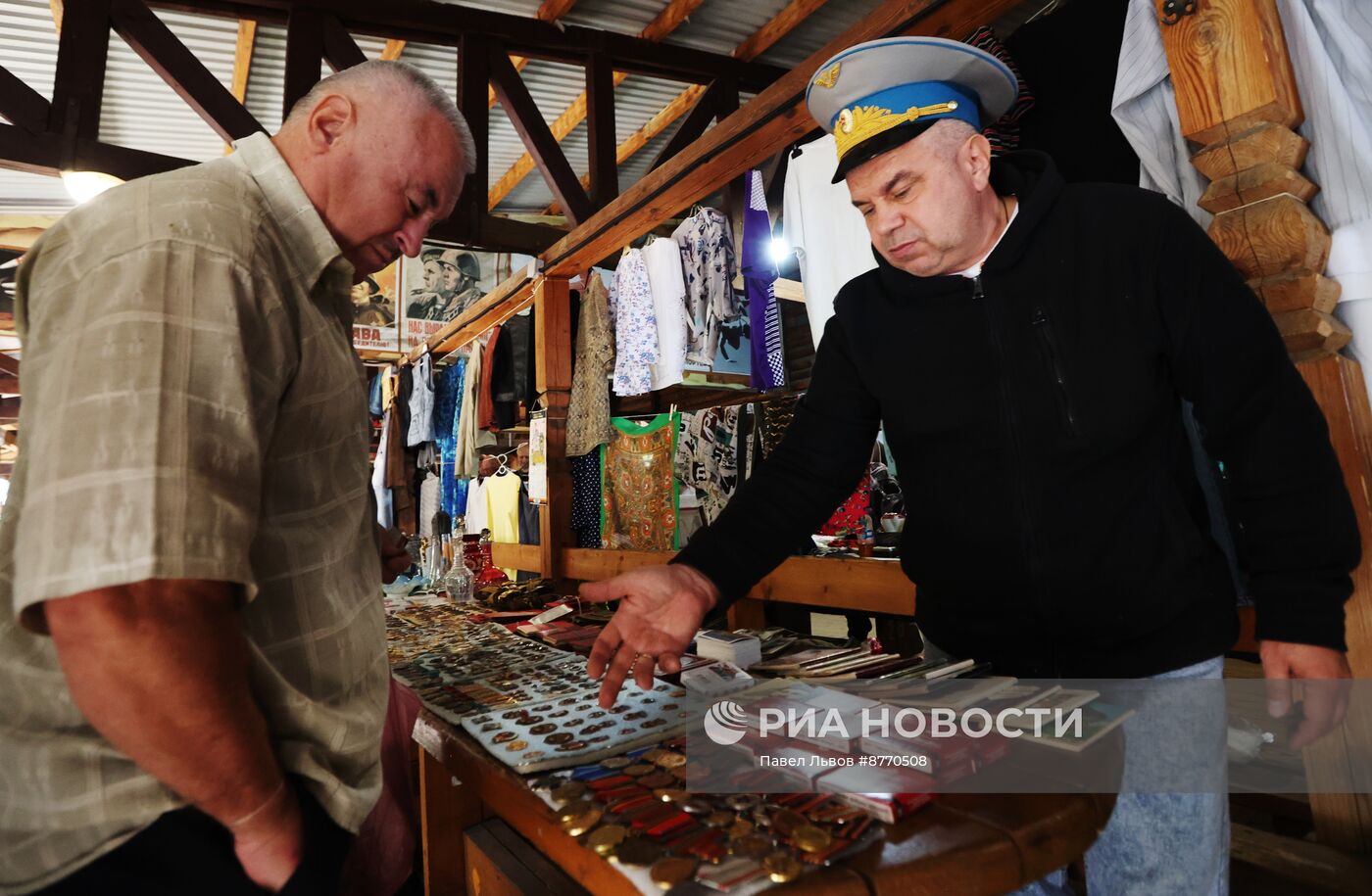 Рынок "Измайловский вернисаж"