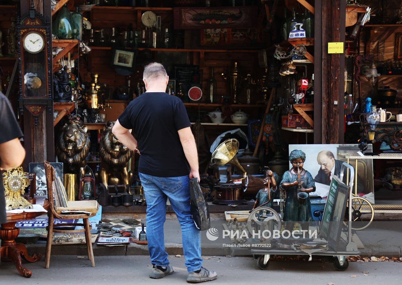 Рынок "Измайловский вернисаж"