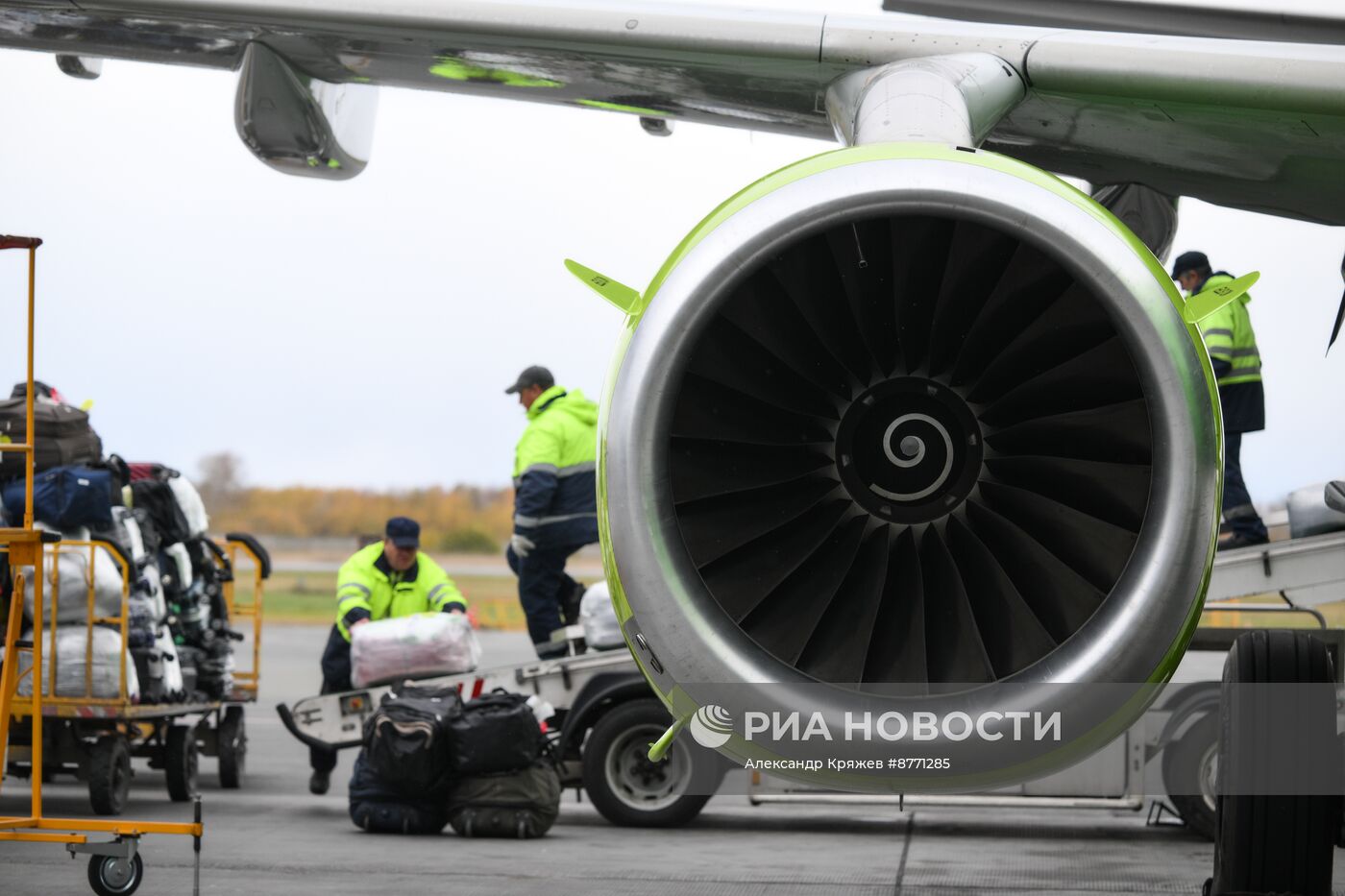 Международный аэропорт "Толмачево" в Новосибирске