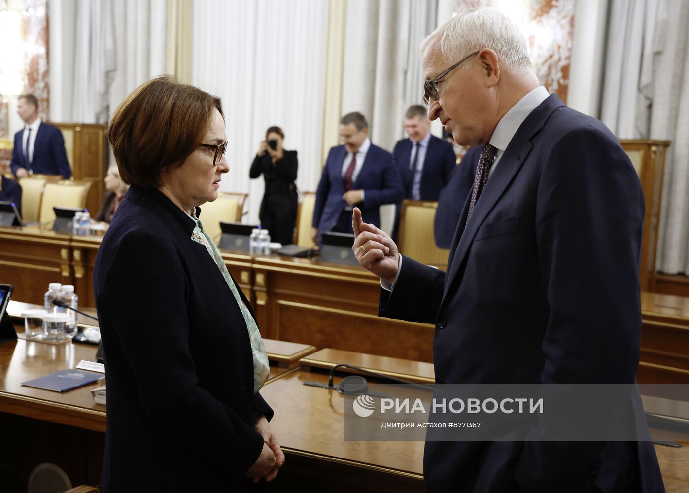 Премьер-министр Михаил Мишустин провел заседание правительства РФ