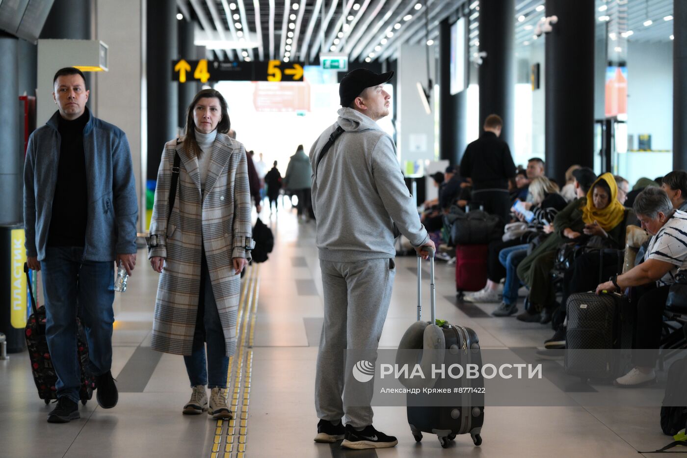 Международный аэропорт "Толмачево" в Новосибирске