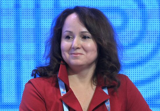 Цифровой форум БРИКС
Сессия: "Искусственный интеллект"
Анастасия Углева, заместитель директора Центра трансфера и управления социально-экономической информацией, ФГАОУ ВО "Национальный исследовательский университет "Высшая школа экономики"
Место: Россия, Республика Татарстан, Иннополис. Автор: Максим Блинов. Цифровой форум БРИКС