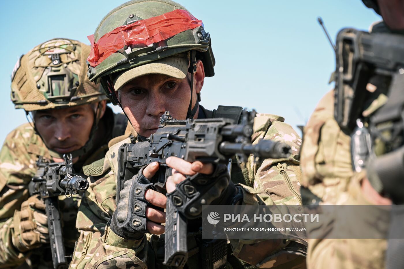 Штурмовые подразделения ВС РФ на Запорожском направлении отрабатывают штурм опорных пунктов и позиций противника