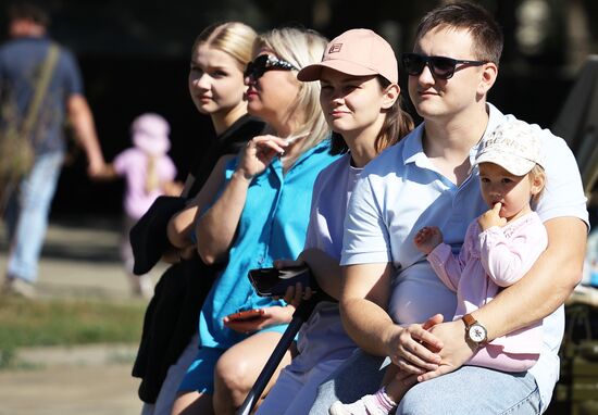 Патриотический фестиваль "Город героев" в Краснодаре