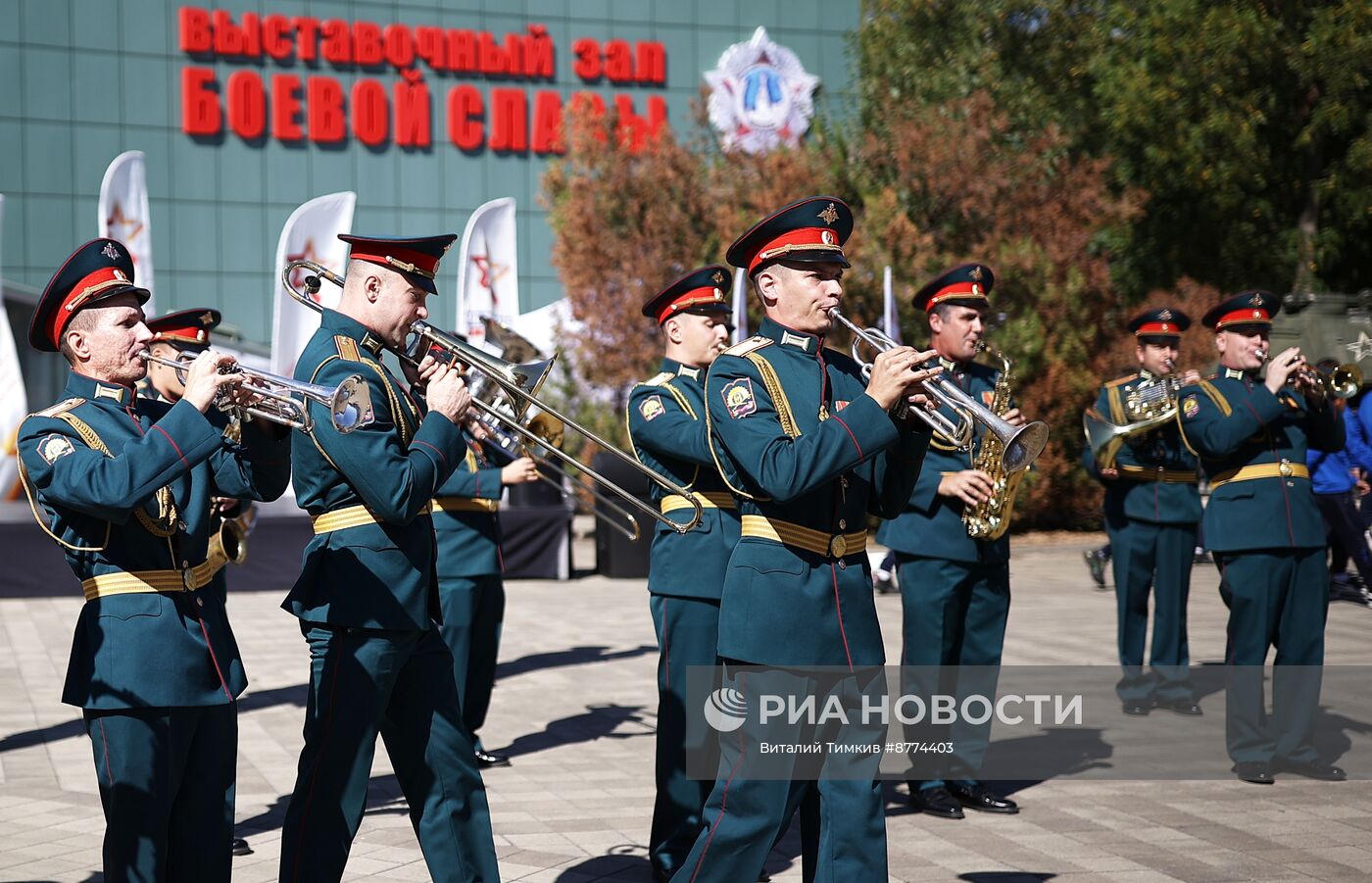 Патриотический фестиваль "Город героев" в Краснодаре