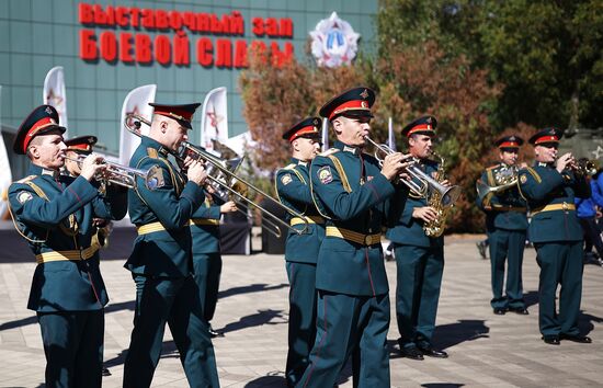 Патриотический фестиваль "Город героев" в Краснодаре