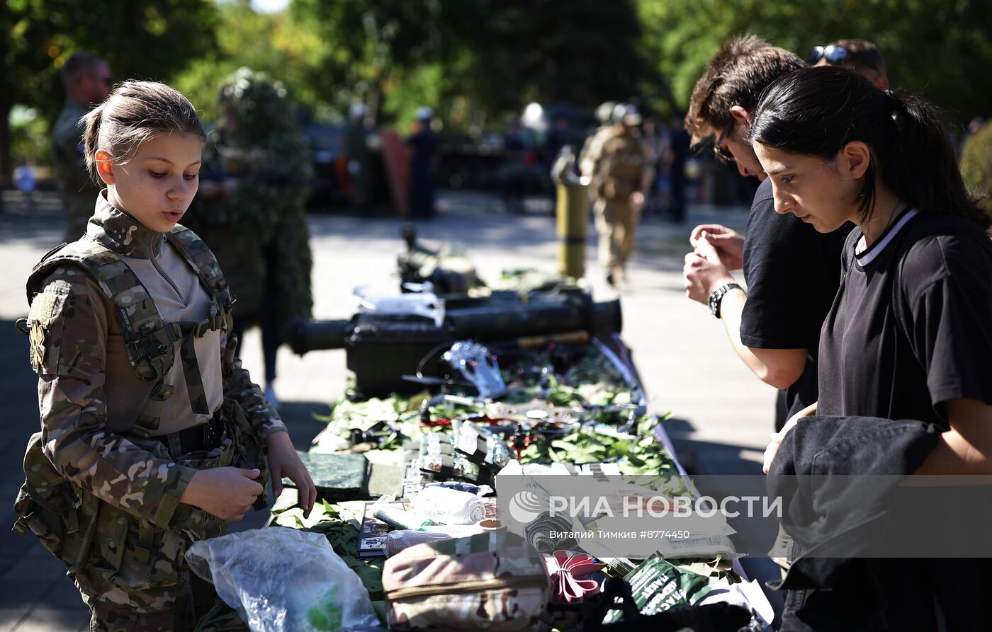 Патриотический фестиваль "Город героев" в Краснодаре