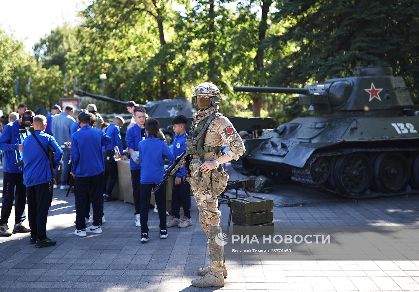 Патриотический фестиваль "Город героев" в Краснодаре